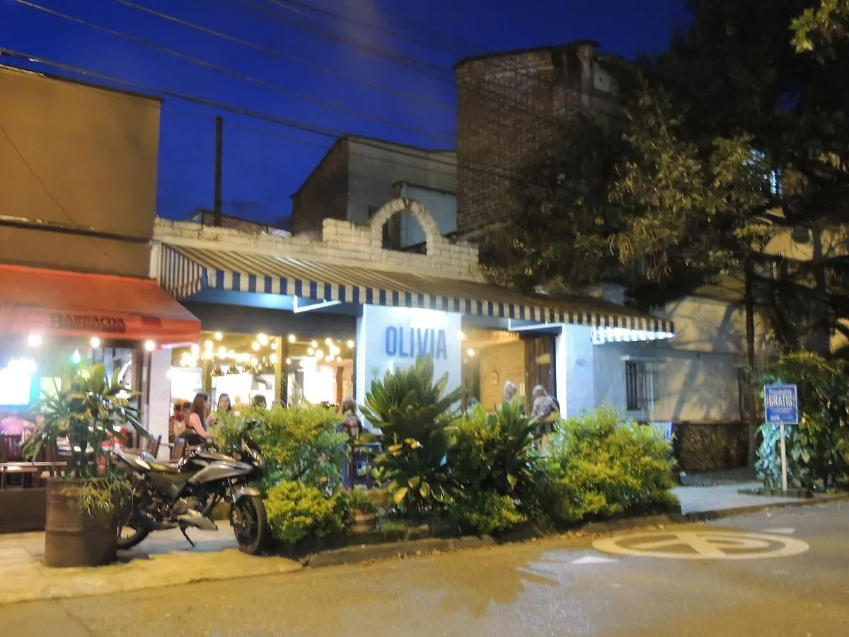 Los Andes Hostel Medellín Estalagem